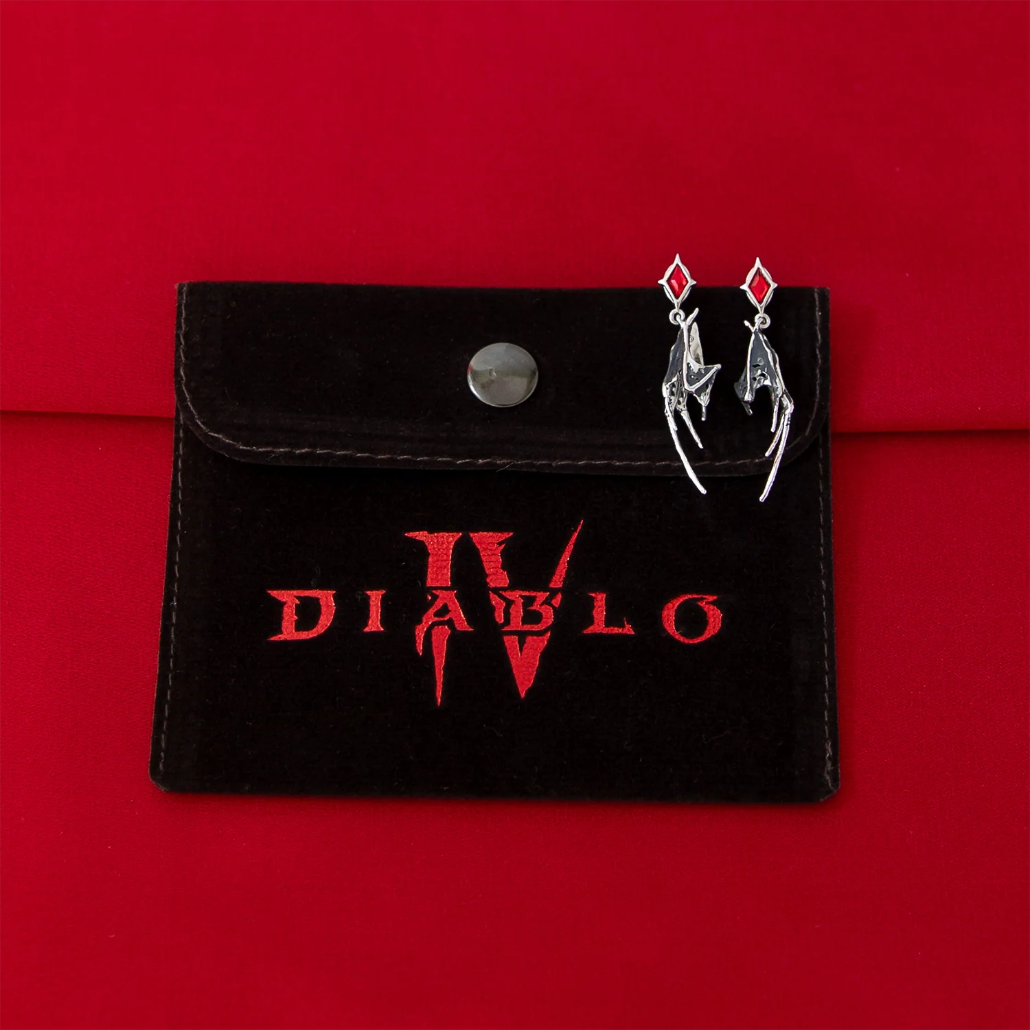 Diablo IV X RockLove Lilith Earrings - Image 4