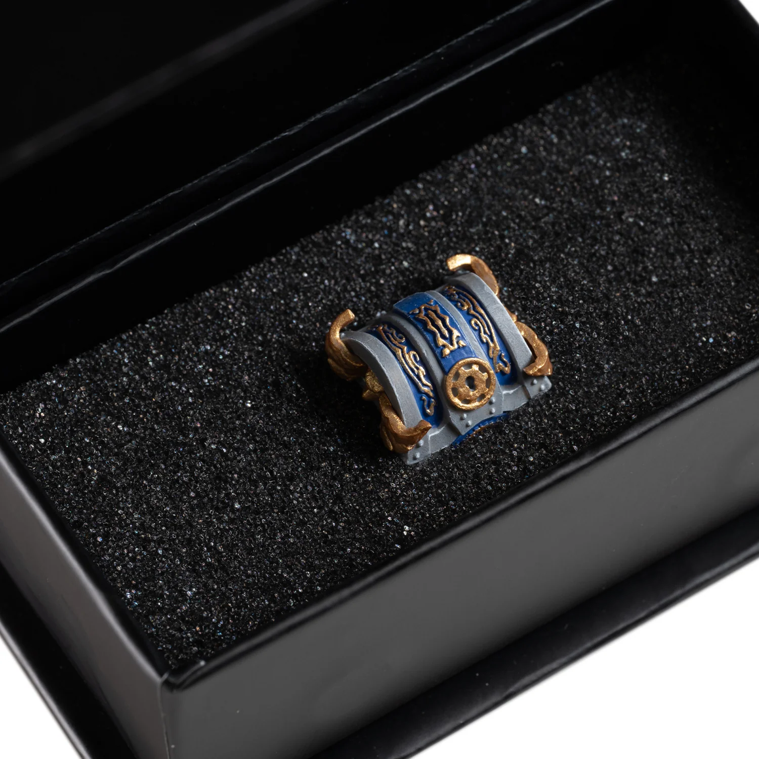 World of Warcraft Alliance Chest Artisan Keycap - Image 5